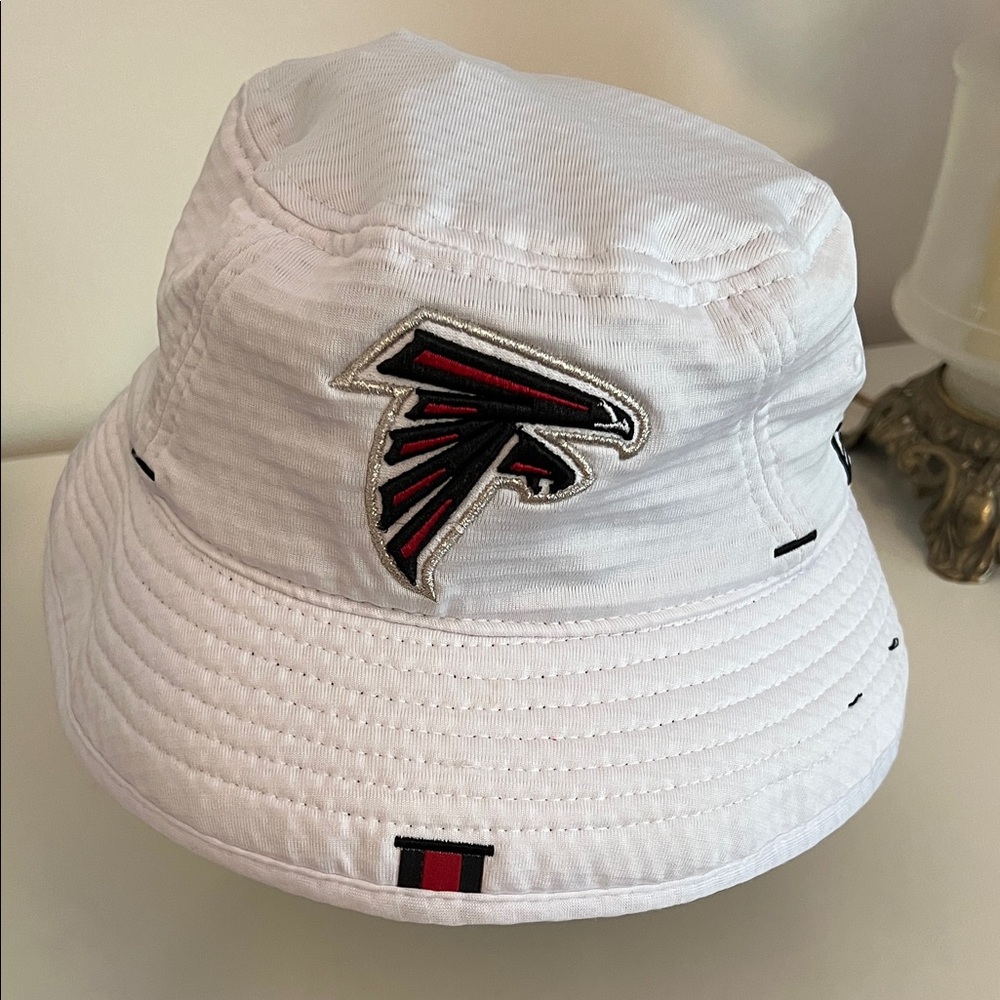 Falcons official NFL  bucket hat